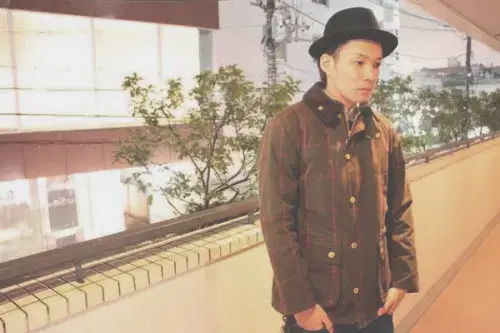 thumbnail-1
